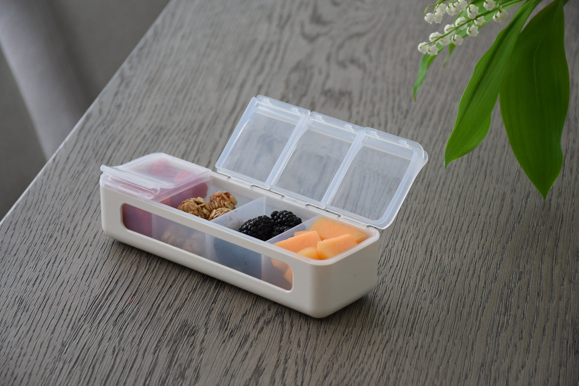 Snackle Box - 4 Compartment - Ivory LUXE COLORS - YYZ Distribution